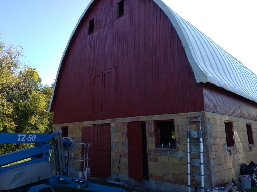 Barn painting